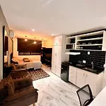 Zirehomes 1 Centro - Ape Moderno Perto Da Praia